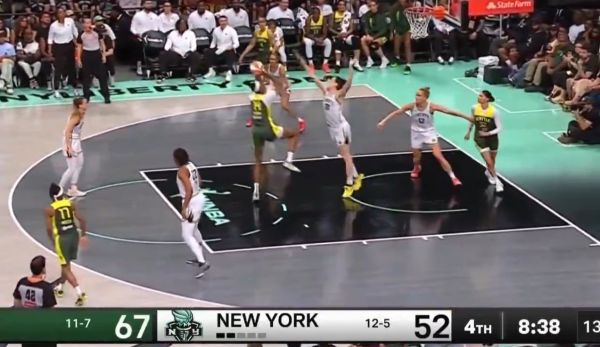 WNBA : Dominique Malonga frôle le double-double à New York
