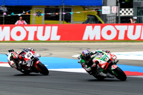 MotoGP Dithyrambique, Espargaro prend ses responsabilités vis à vis de Zarco et de Mir