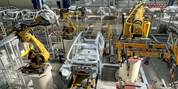 L'usine Stellantis de Rennes joue sa survie avec le Citroën C5 Aircross