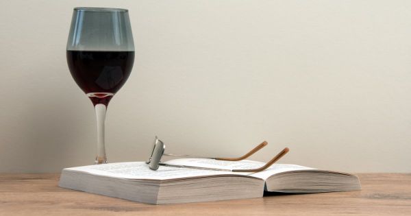 Notre sélection de livres autour du vin pour les vacances