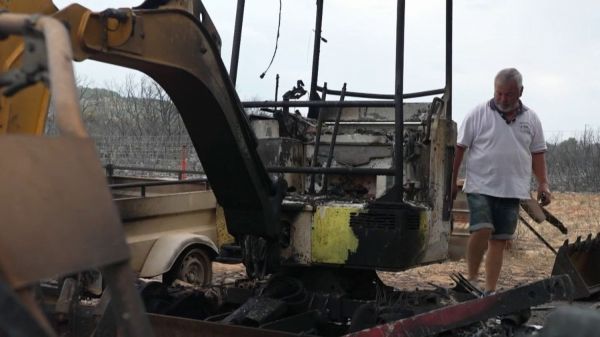 Incendie dans l'Hérault : les habitants face aux flammes