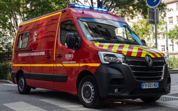 Près de Lyon : une résidente d'Ehpad meurt après une chute du 3e étage