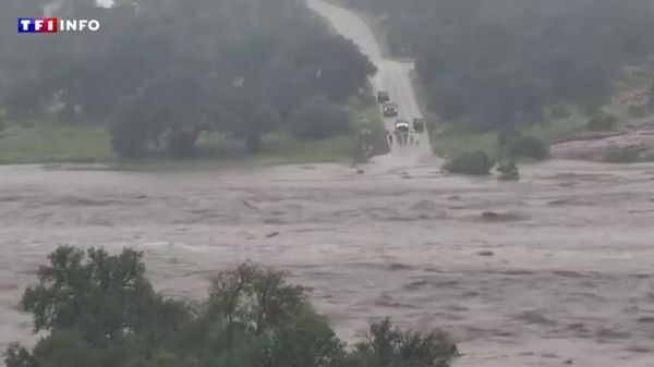 Inondations meurtrières au Texas : cette vidéo qui fait froid dans le dos | TF1 INFO