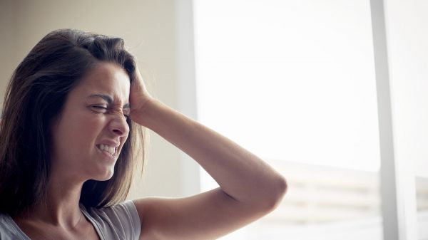 Les femmes sont-elles des chochottes ou, au contraire, dures au mal ?