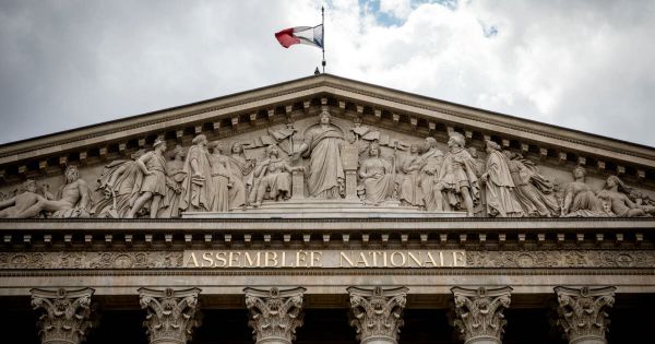 La question du jour. Une nouvelle dissolution est théoriquement possible à partir de ce mardi. Pour vous,...