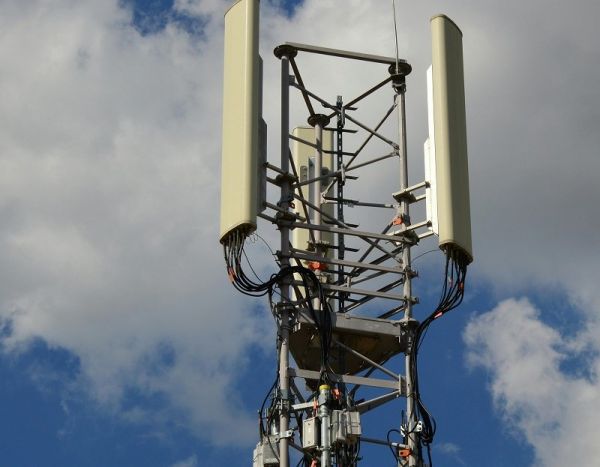 YAS et PROMOBILE redessinent le paysage télécom au Sénégal face à un ORANGE encore dominant