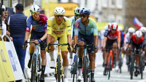 DIRECT. Tour de France 2025: suivez la 3e étape enre Valenciennes et Dunkerque en live