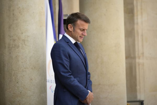 Emmanuel Macron, un retour en politique en 2032 en préparation ?