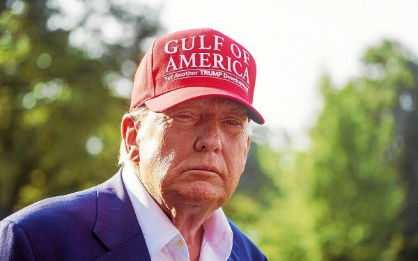 Trump menace de nouveaux droits de douane les pays qui « s'alignent » avec les Brics