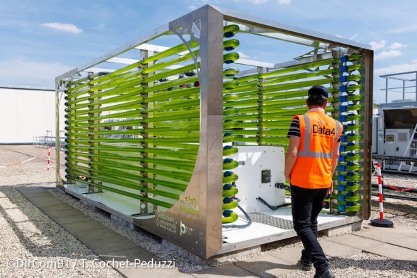 Data4, Blue Planet Ecosystems et Paris-Saclay utilisent la chaleur des data centers pour produire des algues