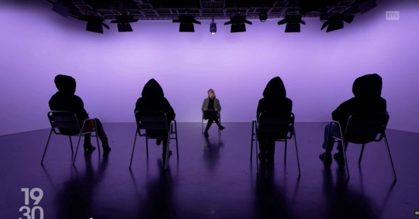 Cinq femmes accusent le magnétiseur vedette romand Denis Vipret d'attouchements sexuels