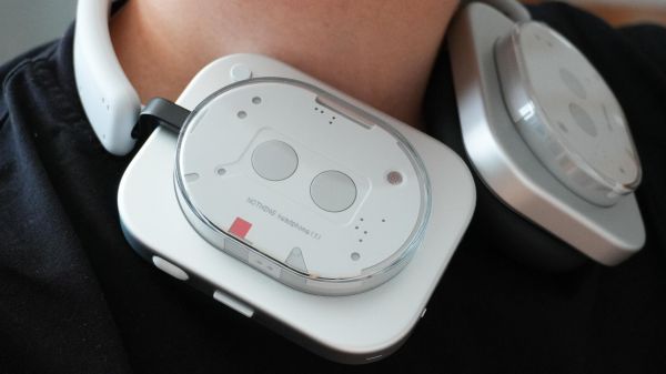 Test Nothing headphone (1) : il rend l'AirPods Max banal