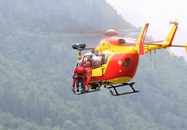 Un couple de randonneurs chute de 70 mètres, l'homme est mort, sa compagne dans un état critique