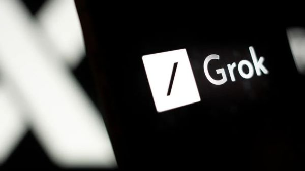 "On a significativement amélioré Grok": Musk se félicite de la nouvelle version de son IA... qui génère depuis des textes antisémites et complotistes