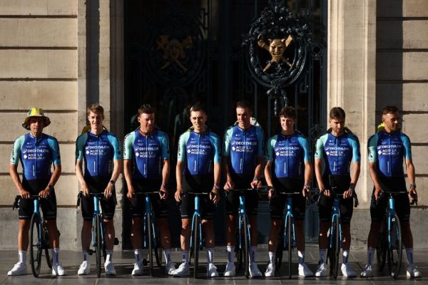 Cyclisme : AG2R-La Mondiale se retire de l'équipe savoyarde, Decathlon cherche un nouveau partenaire