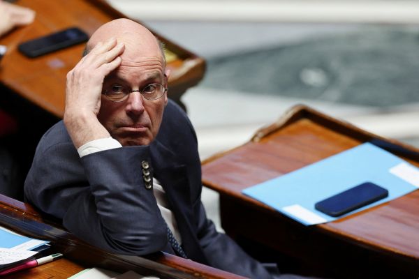 Le taux de la dette française dépasse dangereusement celui de ses voisins