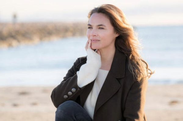Un si grand soleil : Mélanie Maudran (Claire) contrainte d'arrêter les tournages