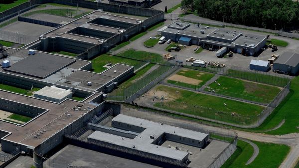Cannabis par drone à la prison de Québec: Il ira rejoindre ceux à qui il livrait