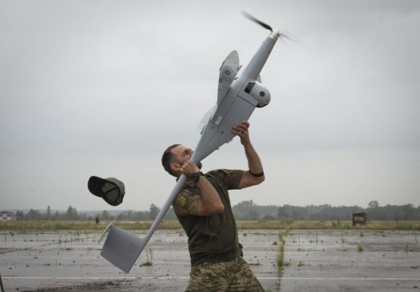 La guerre revisitée: les drones et le risque civil