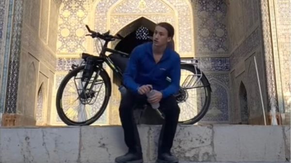 Lennart Monterlos disparu en Iran, ce que l'on sait du jeune Français qui réalisait un voyage à vélo