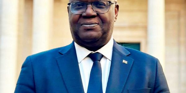 « Ceux qui prétendent que la démocratie n'est pas africaine se trompent »