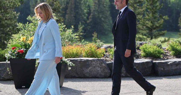 L'Italie paie sa dette moins cher que la France, une "claque pour Macron”