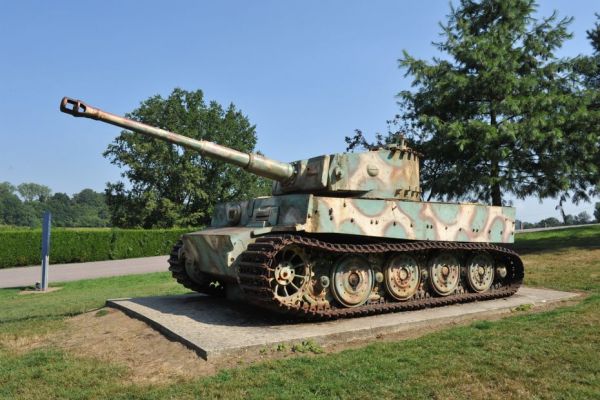 Pas de restauration, ni de musée pour ce char allemand rescapé de la bataille de Normandie