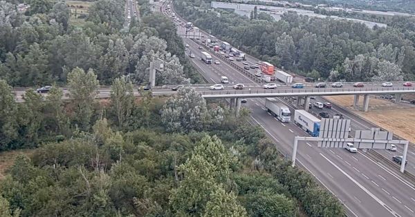 Circulation. Route des vacances : des difficultés sur l'A7 en direction du Sud