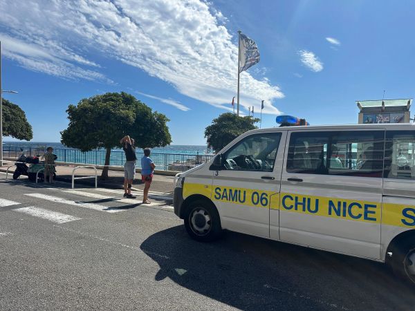 Un baigneur décède sur la plage de la Réserve à Nice, les plages fermées par la police
