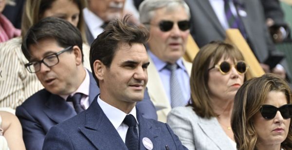 Le beau clin d'oeil de Djokovic à Federer présent dans la Royal box : « J'ai essayé de faire des services volées de temps en temps comme le Monsieur là-bas »