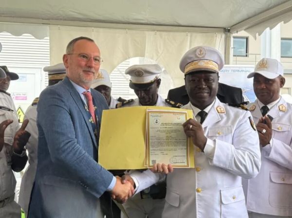 Conakry Terminal obtient le certificat ISPS et AGL Guinée reçoit l'agrément de consignation maritime
