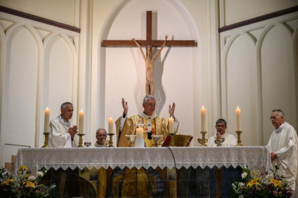 Violences sexuelles dans l'Église : le diocèse de Toulouse promeut un prêtre condamné pour viol sur mineur
