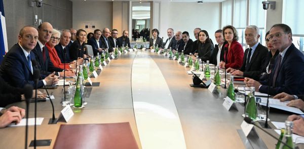 Réforme des retraites : quelle est la valeur juridique d'un « conclave » ?