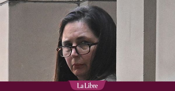 Une femme tue ses convives en leur servant des champignons vénéneux