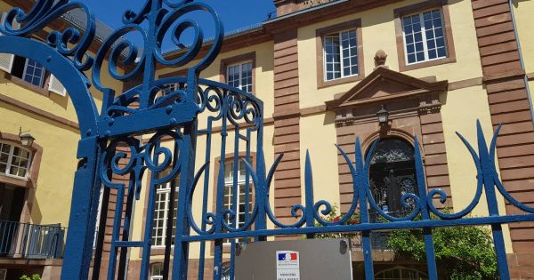 Saverne. Un coup de poing dans le visage de sa conjointe devant leurs enfants : le conjoint condamné