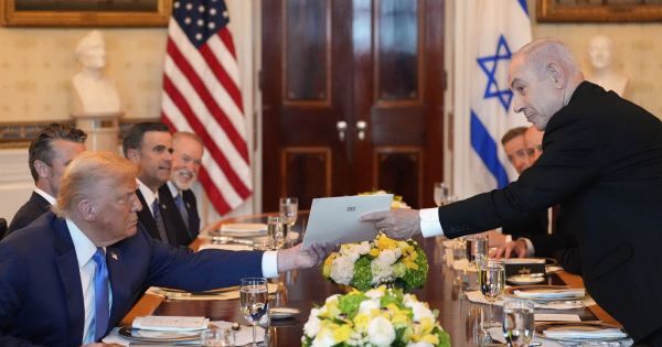 États-Unis. Benjamin Netanyahou présente la nomination de Donald Trump pour le Nobel de la paix