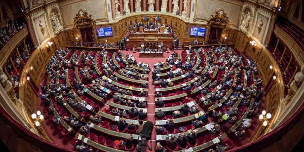 Aides publiques aux entreprises : le Sénat dévoile un rapport sur cette manne financière aux contours flous