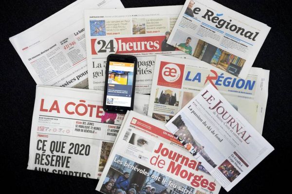 Pris dans un étau, de nombreux médias romands sont au bord du gouffre