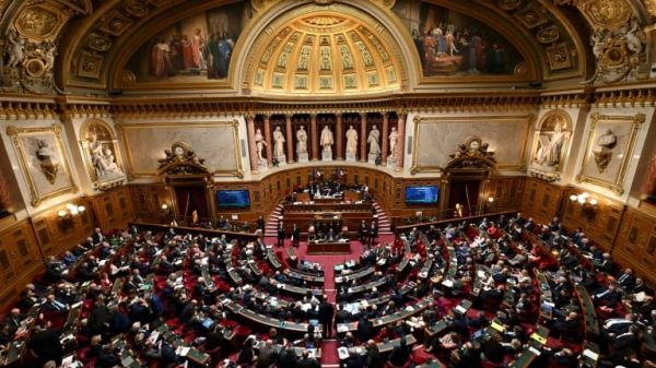 "Elles n'empêchent ni les fermetures, ni les délocalisations": les 2.200 aides publiques aux entreprises dans le viseur d'un rapport du Sénat