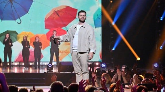 "Un coup de foudre" : après Vitaa et Slimane, ces deux artistes français annoncent un album commun
