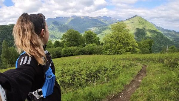 Découvrez cette balade sportive à 45 minutes de Pau qui offre de superbes points de vue sur les Pyrénées [+ carte]