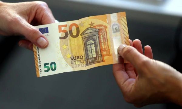 "C'est un jour historique": un 21e pays va adopter l'euro, voici lequel et quand