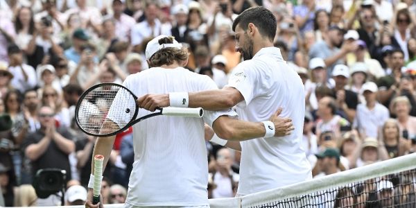 De Minaur, battu par Djokovic : « Il a tout dans son jeu, mais je mets deux aspects au-dessus de tout le reste »