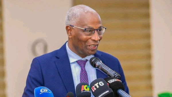 Bah Oury : "Pour le changement, il faut y aller parfois avec beaucoup de détermination, de constance, en gardant le cap...”