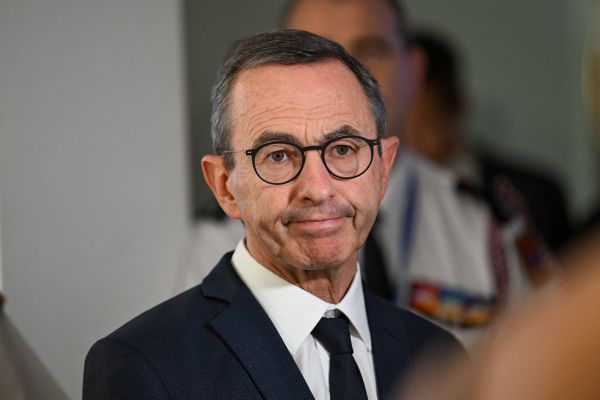 Après les sans-papiers, Bruno Retailleau s'attelle à la répression des gens du voyage avec une nouvelle circulaire
