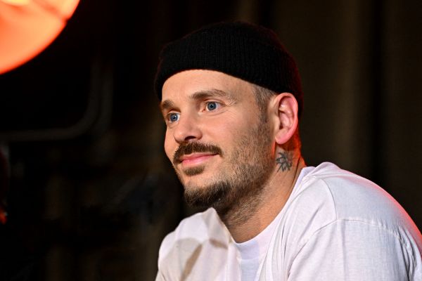 Matt Pokora : malgré ses bonnes intentions, son prochain téléfilm sur TF1 suscite la polémique