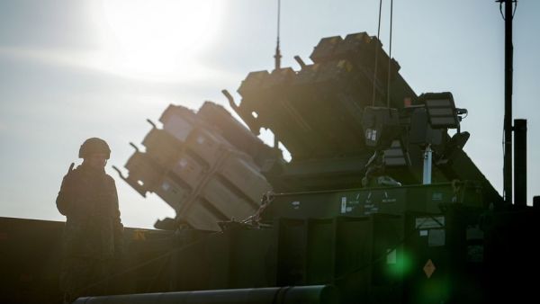 Guerre en Ukraine : retournement de situation... après l'interruption des livraisons de missiles Patriot, les États-Unis vont envoyer "quelques armes défensives supplémentaires" à l'Ukraine