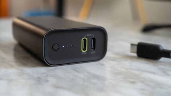 Test Mophie Powerstation 10K (2025) : une petite batterie minimaliste