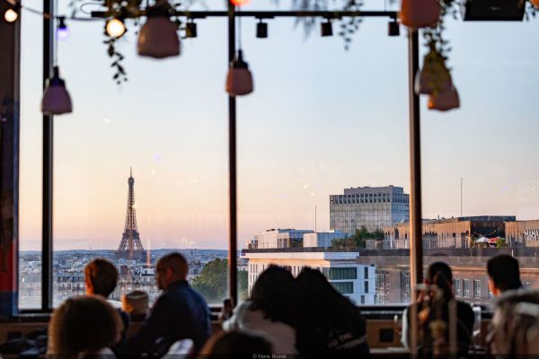 14 juillet 2025 en rooftop chez French Kiss : dîner brasero et feu d'artifice
