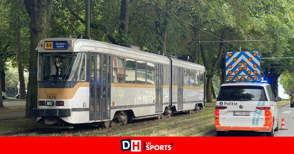 Une adolescente de 14 ans qui faisait son jogging percutée par un tram sur l'avenue de Tervuren, elle a été transportée à l'hôpital